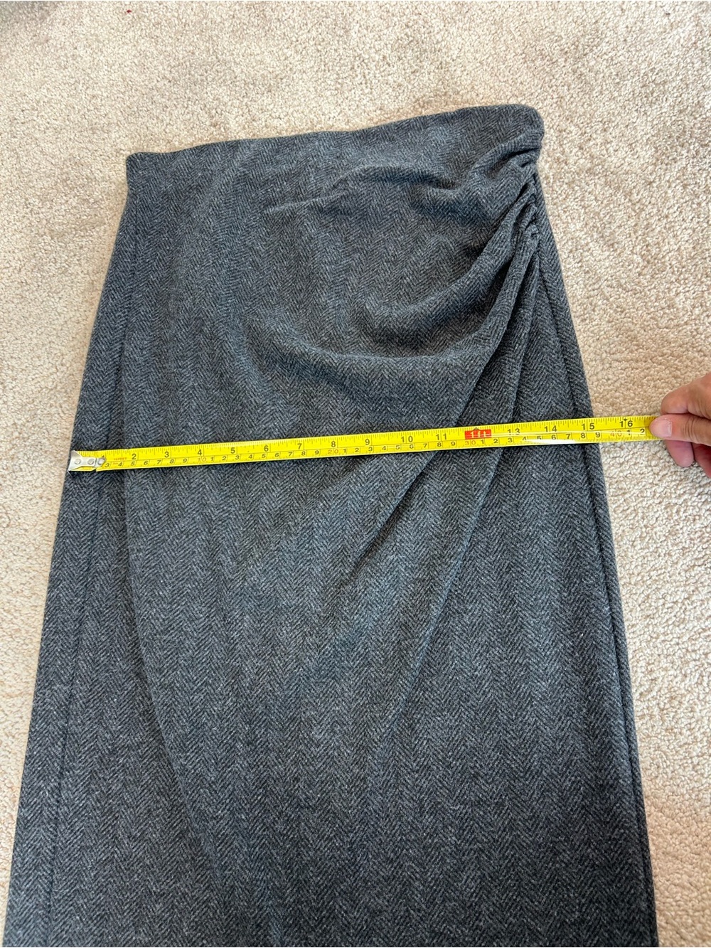 Weekend MaxMara Gray Herringbone Ruched Midi Skirt Career Office Cocktail - Picture 6 of 8
